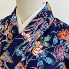 【春】12838s 着物 小紋 しつけ付き 花植物と蝶文様