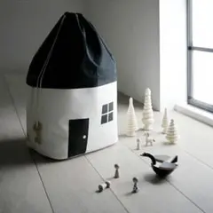 ストレージバッグ