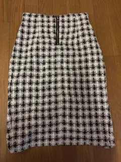 チェック柄タイトスカート