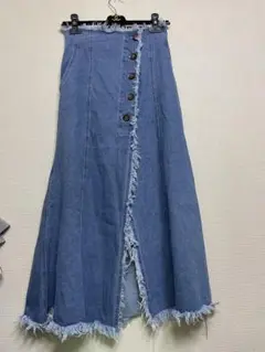 Item thumbnail for item 23657629-662b-4ee7-be34-f0650f49bb98