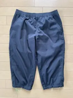 UNDER ARMOR 7部丈パンツ トレーニングウェア 黒　ブラック　SM