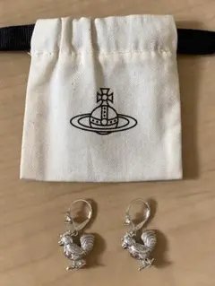 希少Vivienne Westwood オーブニワトリピアス 美品