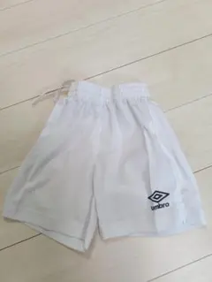 umbro ホワイト ショートパンツ 120cm
