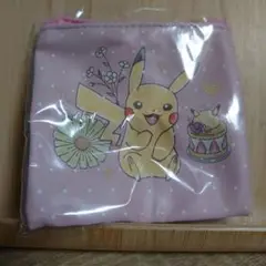 ピカチュウ ポーチ