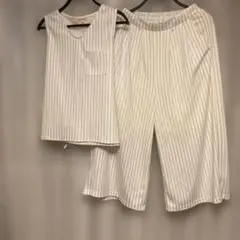 ノースリーブ パンツ　セットアップ　サイズМ