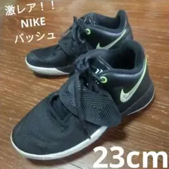NIKE バッシュ カイリー バスケットボール シューズ 23cm