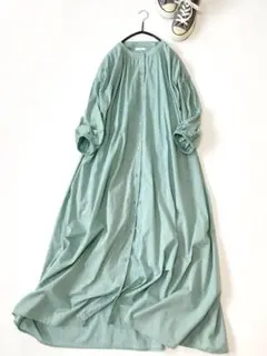 美品アーバンリサーチアイテムズきれい色たっぷりギャザーシャツワンピース♪