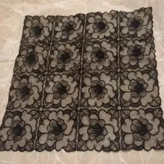 黒 花柄レース ハンカチ 約20cm