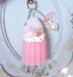 [690]シマエナガちゃんゼリーパフェキーホルダー　いちごみるく