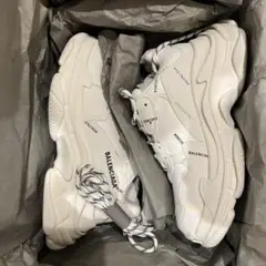 (未使用)BALENCIAGA バレンシアガ トリプル エス スニーカー