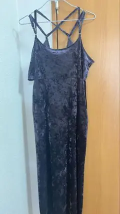 ダークパープル ベロア バッククロスストラップ ワンピース