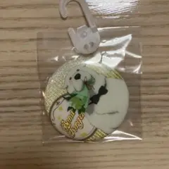 スパイファミリー　ボンド　グリッター缶バッジ　Q