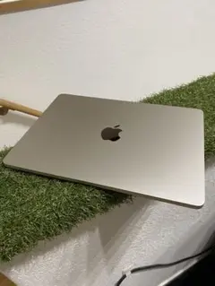 最終値下げAppleM2 MacBook Air 13.6スターライトおまけ付き