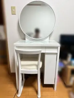 ✳️ニトリ✳️NITORI ホワイトドレッサー・鏡台①用椅子(ドレッサー本体別売り)