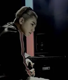 Item thumbnail for item f5db1d55-efa1-4489-944f-02c1c262bd3c