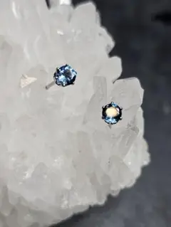 【宝石質ファセット】ロンドンブルートパーズ3mm☆サージカルステンレスピアス