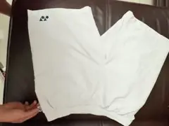 YONEX ホワイトパンツ