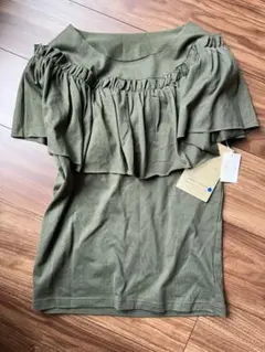 (新品未使用)ヘレンチア　トップス