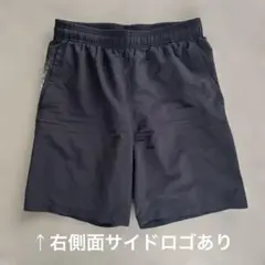 Under Armour サイドロゴあり　黒 ハーフパンツ　160