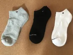 TOMMY HILFIGERソックス　3足セット
