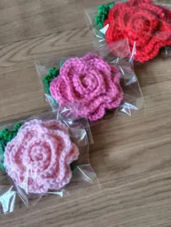 アクリルたわし 3色の薔薇