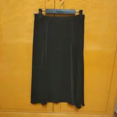 お値下げしましたEPOCA 黒膝丈スカート美品