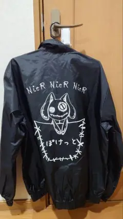NieR トップス