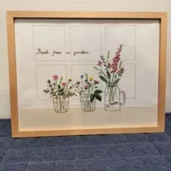 窓辺のフレーム　　刺繍　完成品