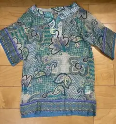 【新品未使用】絹 シルク100% 花柄ブルーチュニック Mサイズ