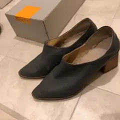 MAISON EUREKAバブーシュ ショートブーツグレー36