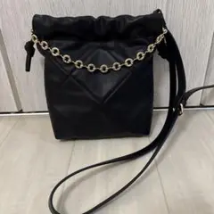 DRESSLAVEブラック牛革ショルダーバッグ