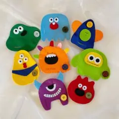 フェルトおもちゃ　ちびっこモンスター　ボタン練習