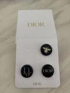Dior ロゴ入りボタンセット