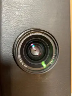 NIKON
