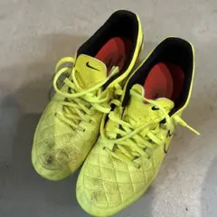 Nike サッカーシューズ イエロー