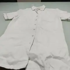 ホワイト ボタンアップ スクールシャツ