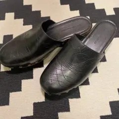 zara サボサンダル 黒