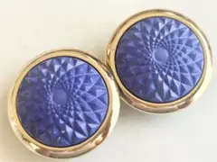 Item thumbnail for item 50747155-1992-4ebb-ae79-3d11b895b190