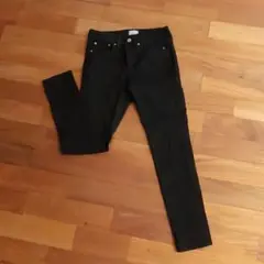 ビッグジョンの黒いズボン