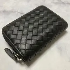 【新品未使用】羊革　小型財布　ラウンドファスナー　イントレチャート　高見え