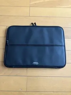 ブラック合成皮革ノートPCケース