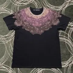 NO ID. Feather print tee emo design