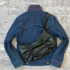 Item thumbnail for item 82b2b8a2-ae59-45b5-959b-b7942ea87339