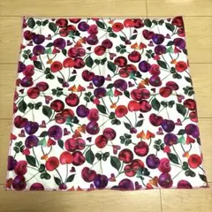 LUSH チェリー柄 スカーフ　 ノットラップ