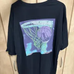 UNDEFEATED tシャツ　XLサイズ