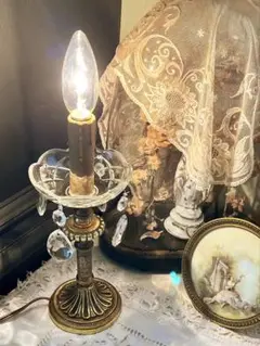 【美品】フランスアンティーク ブロンズ装飾 ガラスドロップ 卓上ランプ 3617