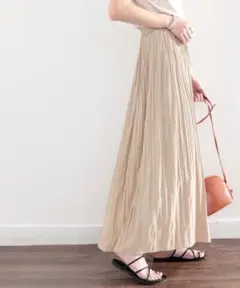 CLASSICAL ELF 落ち感、綺麗。一目置かれる魅惑のプリーツスカート
