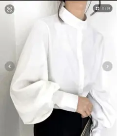 ジュノアボリューム袖シャツ