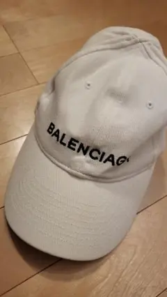 バレンシアガ BALENCIAGA キャップ ロゴ ホワイト