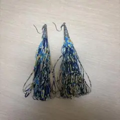 タッセルデザイン ピアス 青 黄色
